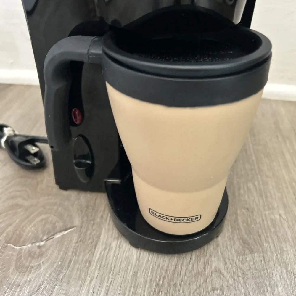 Black & Decker DCM18 Brew N Go Single Serve Coffee Maker w/ Filter & Travel Mug